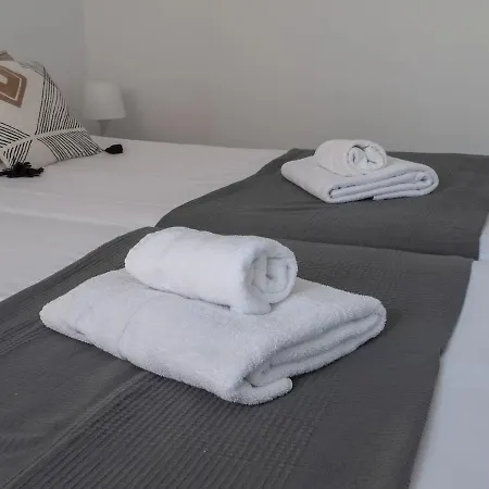 La Arena Zierbena Apart Otel La Arena (Basque Country)