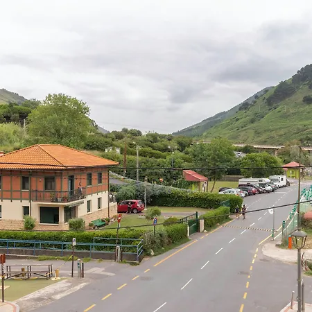 Aparthotel La Arena Zierbena La Arena (Basque Country)